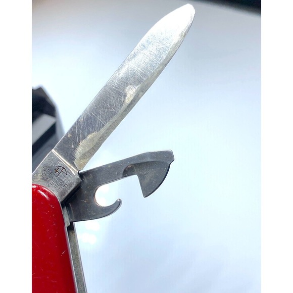 Victorinox Switzerland Stainless Rostfrei Crossbow Officier Suisse Red 6 Tool - Picture 9 of 11